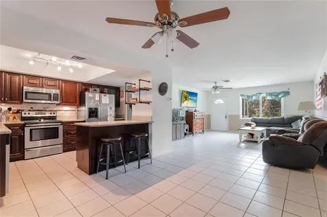 1132 Redstart Road Venice FL 34293