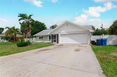1132 Redstart Road Venice FL 34293