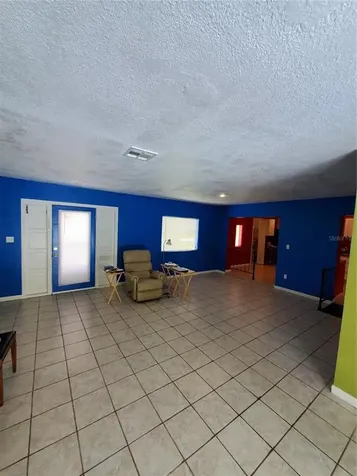 4909 Cresthill Drive Tampa FL 33615