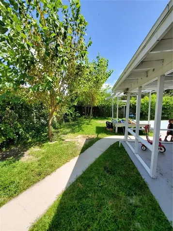 4909 Cresthill Drive Tampa FL 33615