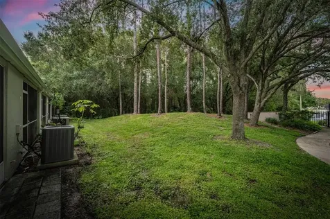 8560 Hunters Key Circle Tampa FL 33647