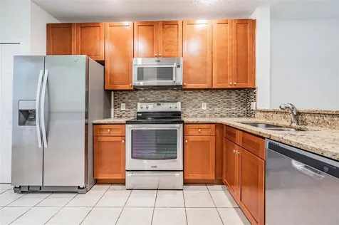 8560 Hunters Key Circle Tampa FL 33647