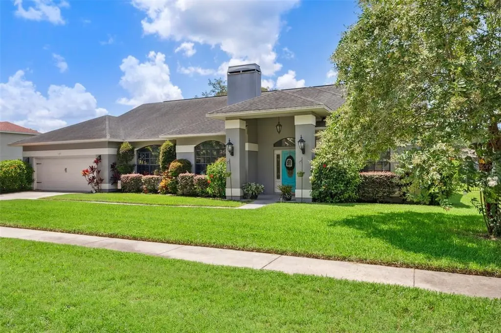 2817 Commonwealth Avenue Valrico FL 33594