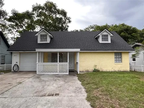 2621 El Portal Avenue Sanford FL 32773