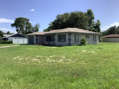 1472 Montecito Avenue Deltona FL 32738