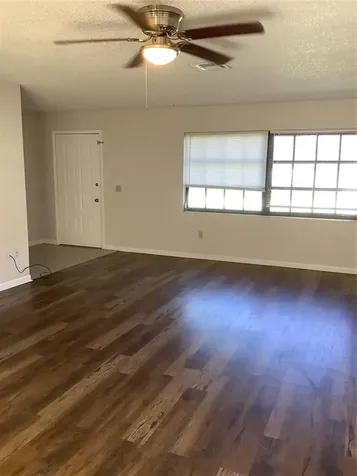 1472 Montecito Avenue Deltona FL 32738