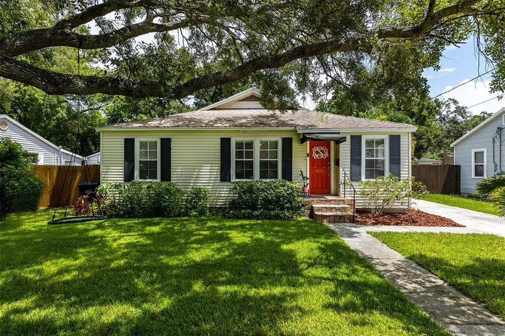 4221 W San Juan Street Tampa FL 33629