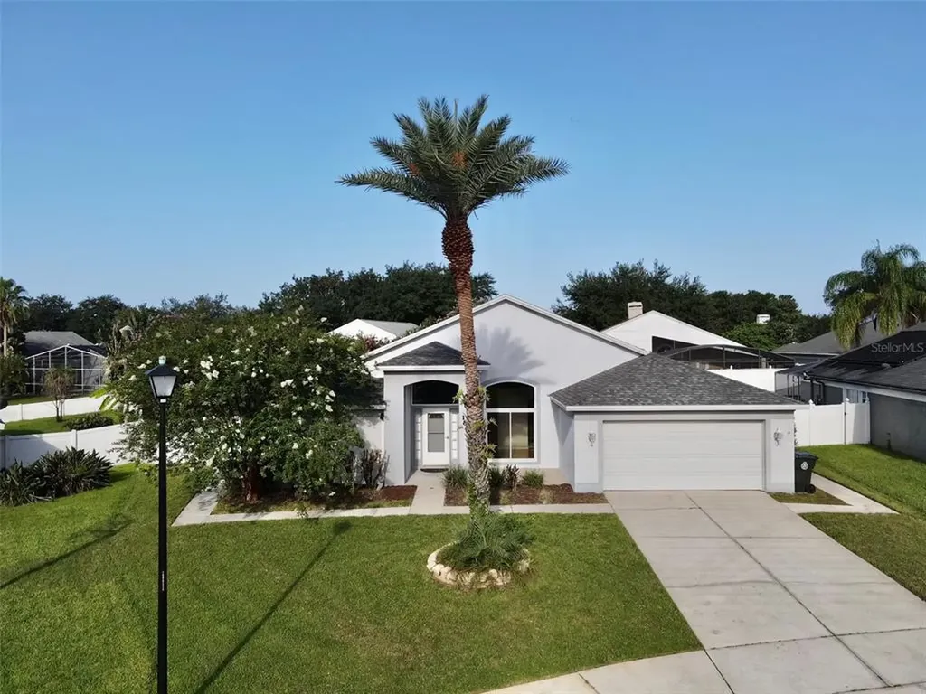 1884 Shadow Pine Court Oviedo FL 32766