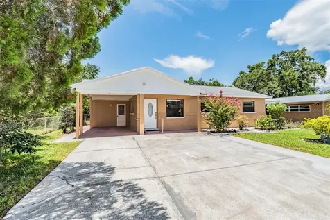 4828 El Capistrano Drive Tampa FL 33634