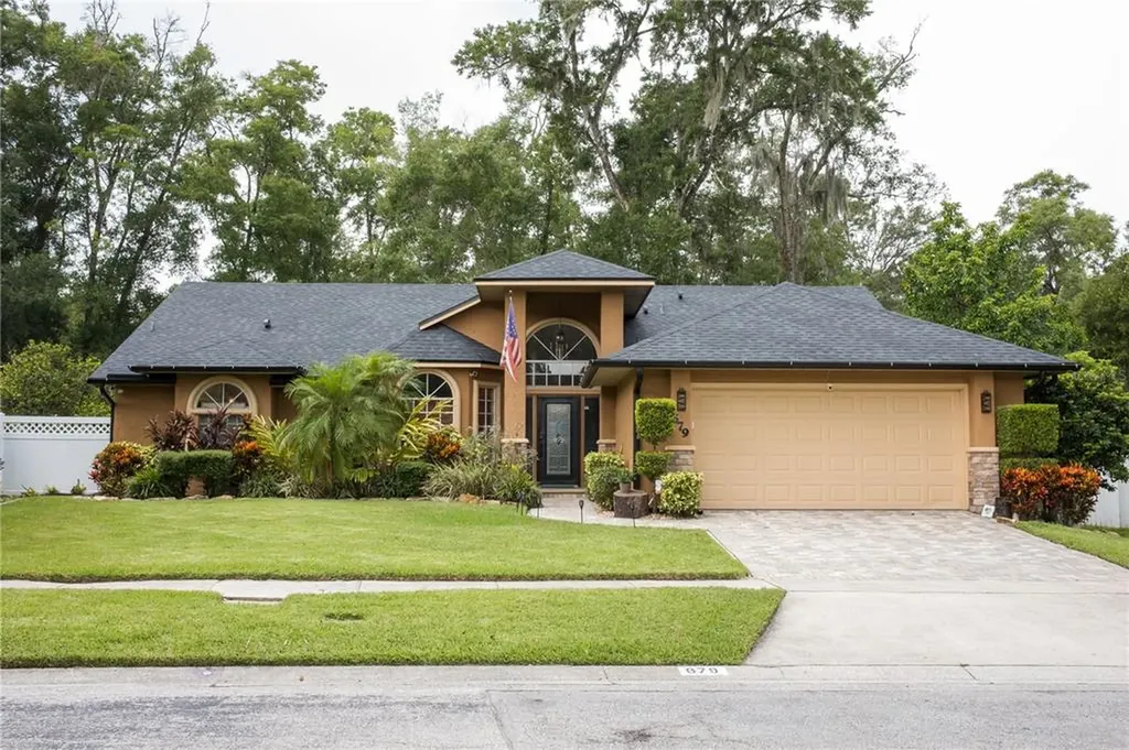679 Oak Hollow Way Altamonte Springs FL 32714