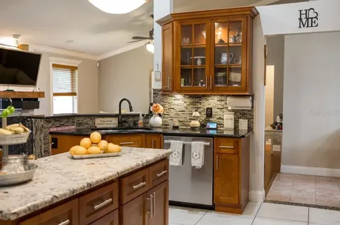 679 Oak Hollow Way Altamonte Springs FL 32714