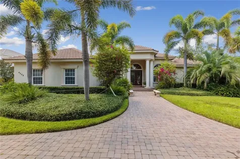 4008 Founders Club Drive Sarasota FL 34240