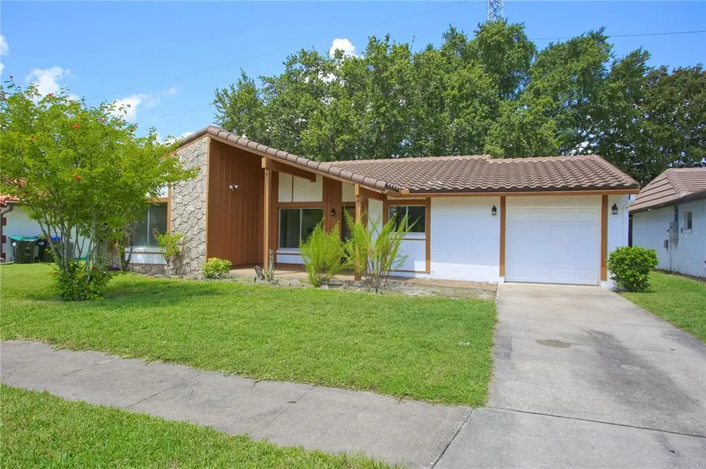 10671 Whitman Circle Orlando FL 32821