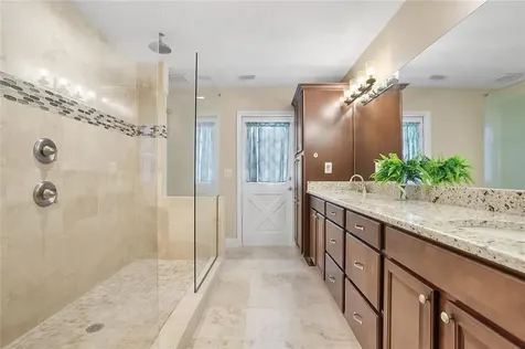 1436 Clarion Drive Valrico FL 33596