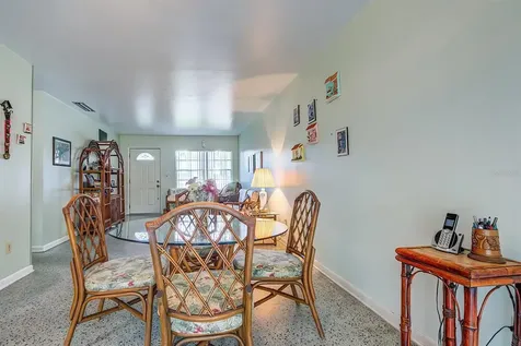 113 Floral Drive Tampa FL 33613