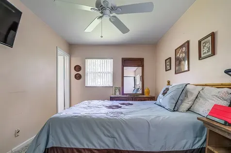 113 Floral Drive Tampa FL 33613