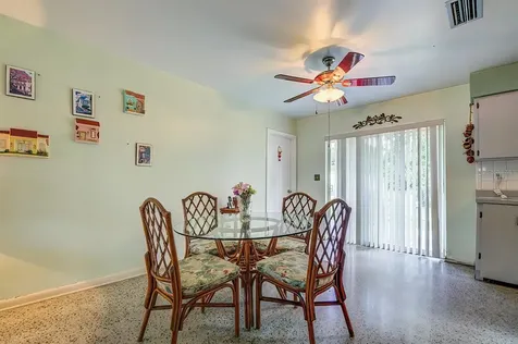 113 Floral Drive Tampa FL 33613