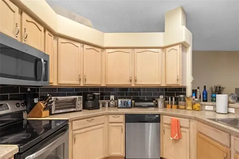 1806 Ironwood Way Kissimmee FL 34746