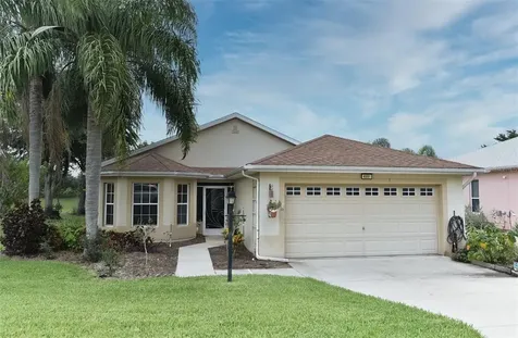 4991 Portsmouth Street Tavares FL 32778