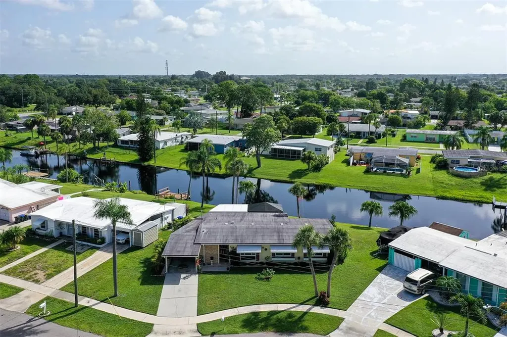 6380 Mataro Court North Port FL 34287