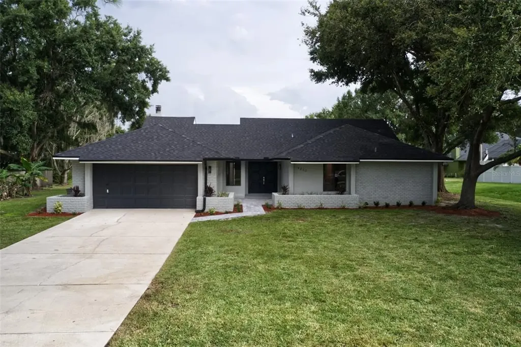 3200 Pinewood Court Kissimmee FL 34746