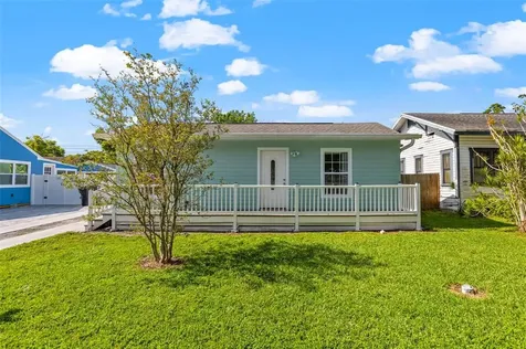 2940 57th Avenue N St Petersburg FL 33714