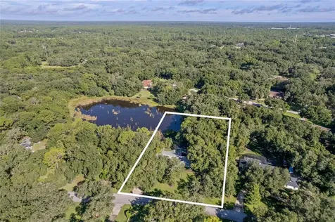110 W Greentree Lane Lake Mary FL 32746