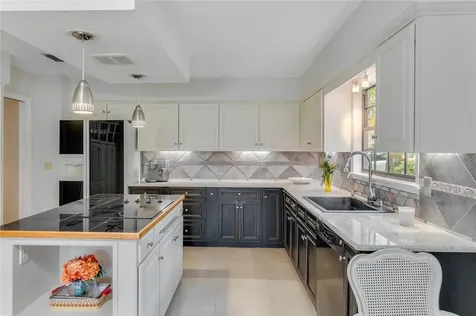 110 W Greentree Lane Lake Mary FL 32746
