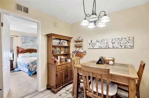3407 King George Lane Seffner FL 33584