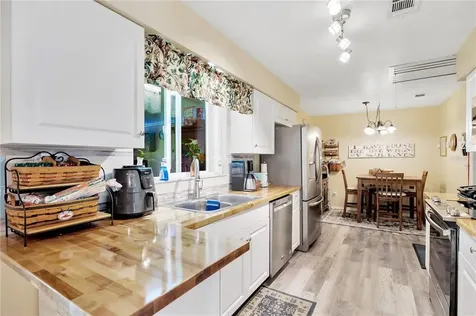 3407 King George Lane Seffner FL 33584
