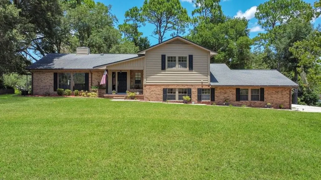 605 Black Ironwood Drive Deland FL 32724
