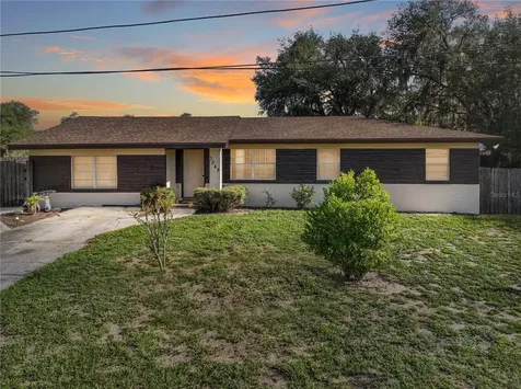 3049 Holly Street Lake Wales FL 33898
