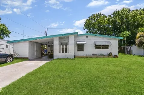 420 Poinciana Circle Kissimmee FL 34744