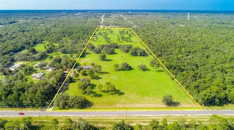 13232 Centralia Road Weeki Wachee FL 34614