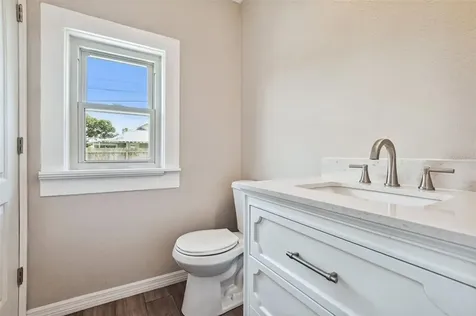 2132 44th Avenue N St Petersburg FL 33714