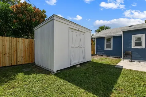 2132 44th Avenue N St Petersburg FL 33714