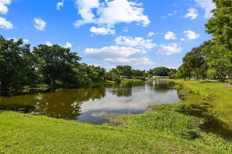 2132 44th Avenue N St Petersburg FL 33714