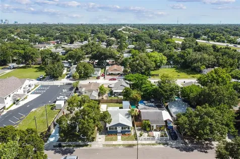 2132 44th Avenue N St Petersburg FL 33714