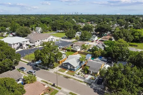 2132 44th Avenue N St Petersburg FL 33714