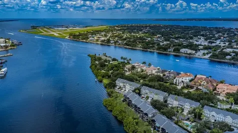 1476 Harbour Walk Road Tampa FL 33602