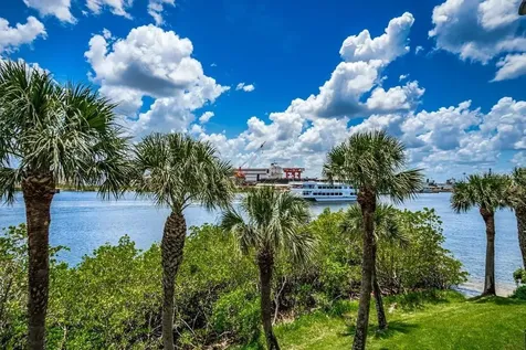 1476 Harbour Walk Road Tampa FL 33602