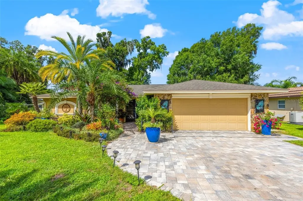 3825 Lake Breeze Drive Land O Lakes FL 34639