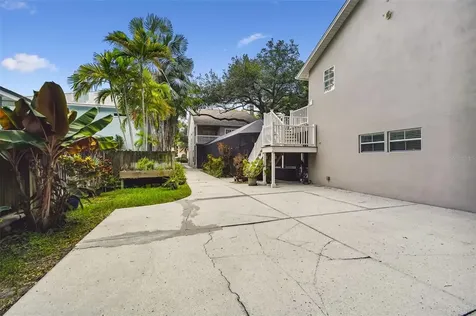 3110 W Tambay Avenue Tampa FL 33611
