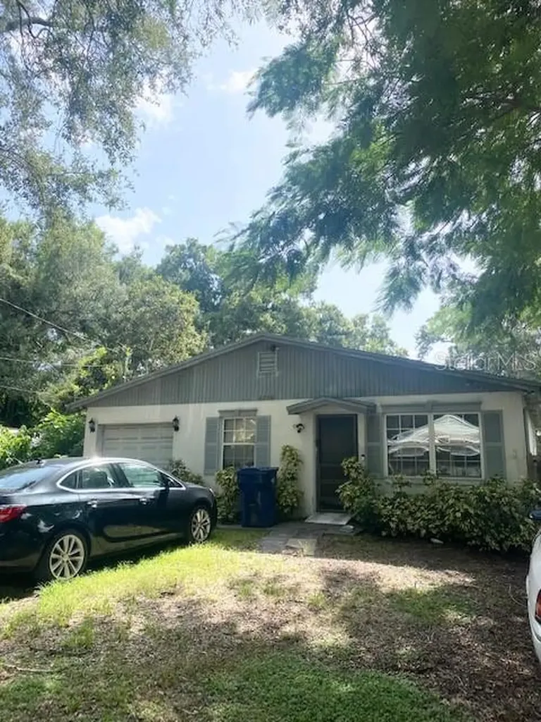 8206 N 10th Street Tampa FL 33604