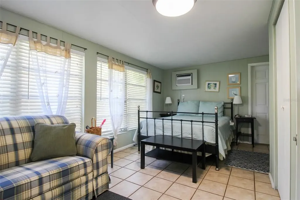 Venice FL 34285