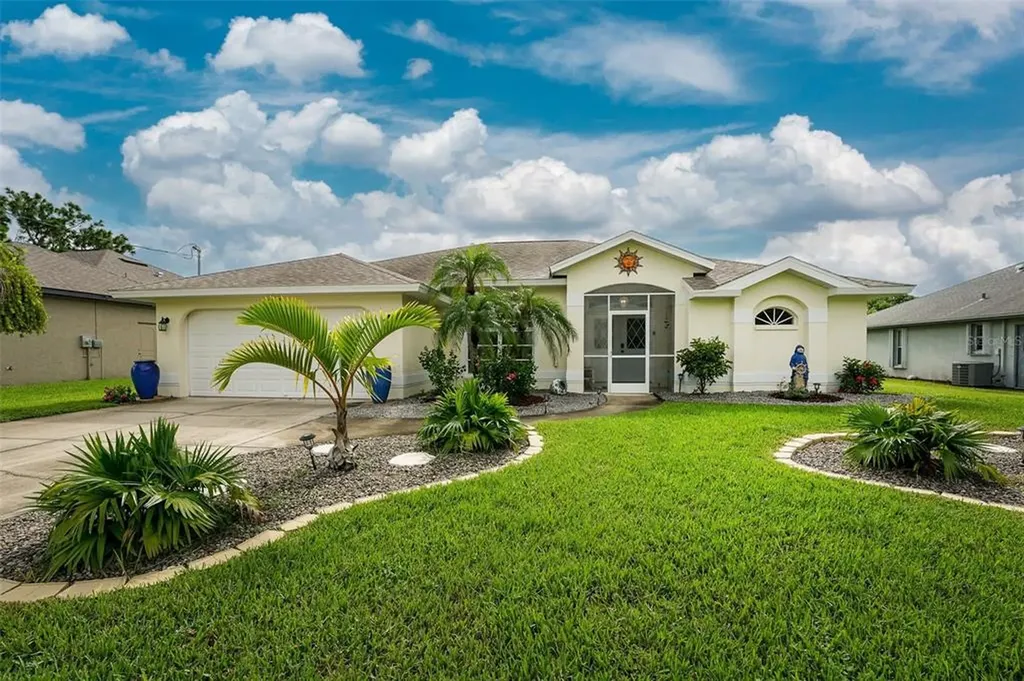 157 Fairway Road Rotonda West FL 33947