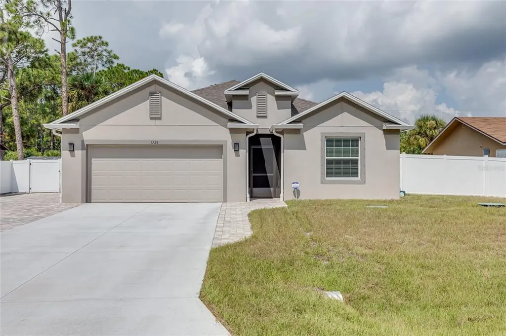 1526 Amador Avenue NW Palm Bay FL 32907