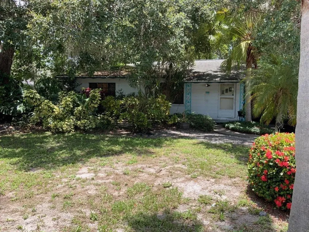 2238 Clematis Street Sarasota FL 34239