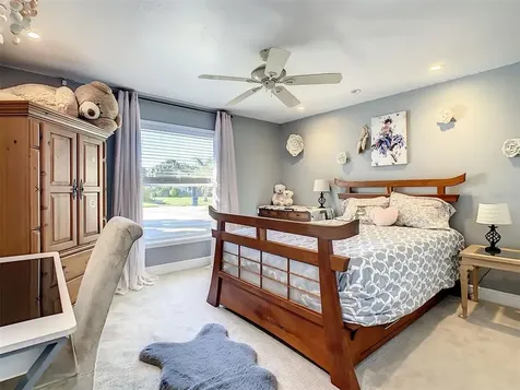 1677 Bayonne Street Sarasota FL 34231