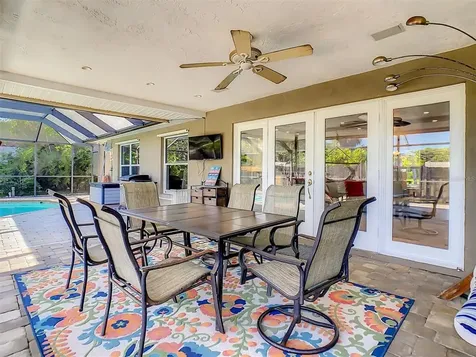 1677 Bayonne Street Sarasota FL 34231